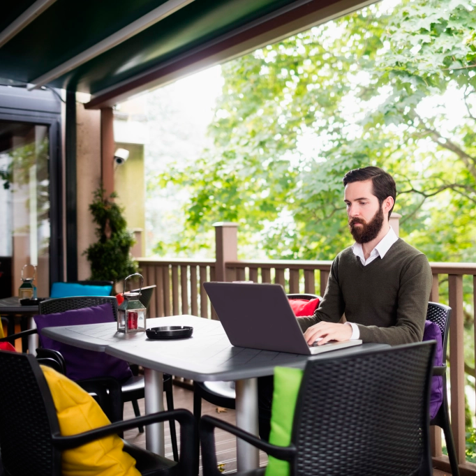 Acceso-a-espacios-de-coworking-rural_RuralConX